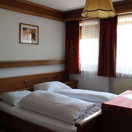 페르카 Haus Peskoller B&B 외부 사진